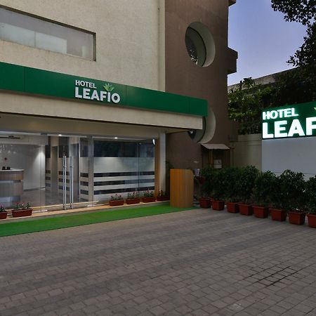 Hotel Leafio Мумбаї Екстер'єр фото